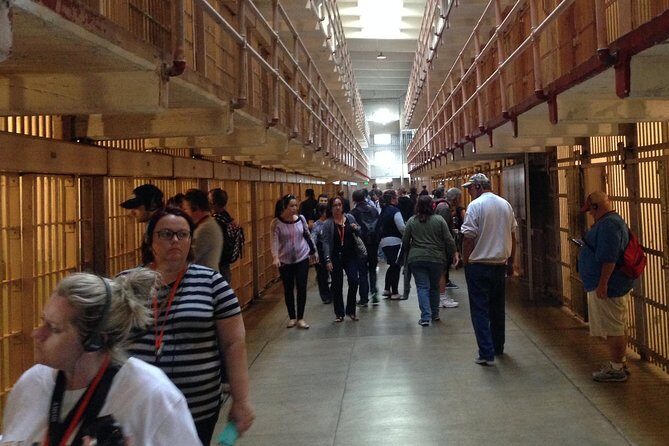 Best Alcatraz Prison Tickets & San Francisco Combo Tour - Museum-style moments on the road: when guides tailor your pace
