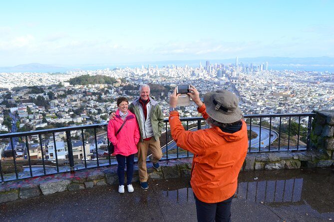 City Tour with Food Stop at Ferry Building + Optional Alcatraz - Entering San Francisco by Bus, Without the Stress