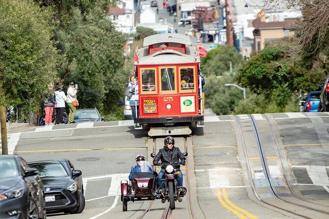 Classic Sidecar Tour of San Francisco - Lombard Street: the twist you’ll want photos of