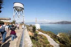 Combo Tour: Alcatraz Island and San Francisco Grand City Tour - Coach Day: Union Square Pickup to Scenic Drives and Photo Stops