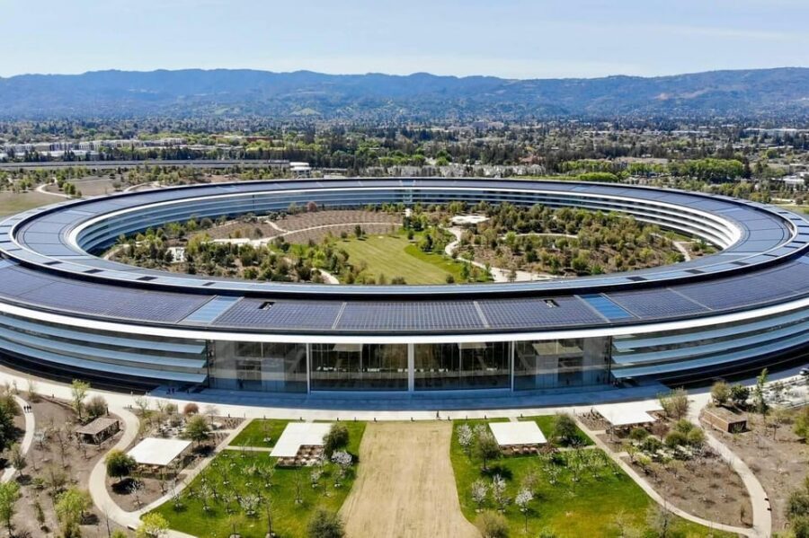 From San Francisco: Silicon Valley Tech Small-Group Tour - Apple Park Visitor Center: Modern Tech, iPad Virtual Touring, and Storefront Reality