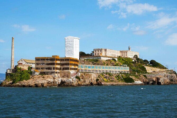 Inside Alcatraz and Two Hour Bike Rental: Same Day - Alcatraz Island: Self-Guided Audio on Your Phone (and What to Look For)