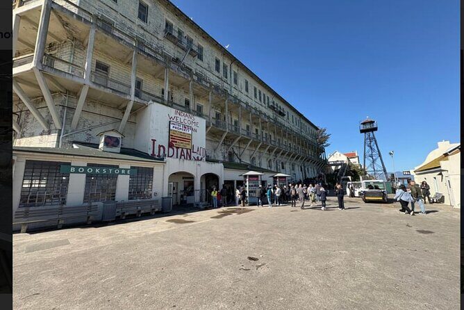 Official Inside Alcatraz Cruise With Night Cruise Option - Prisoner Stories and Escape Attempts: The Context That Changes Everything
