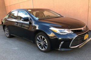 Private Arrival Transfer from San Francisco Airport SFO - Getting Met at SFO: Voucher Pickup, Meeting Spot, and Waiting Time