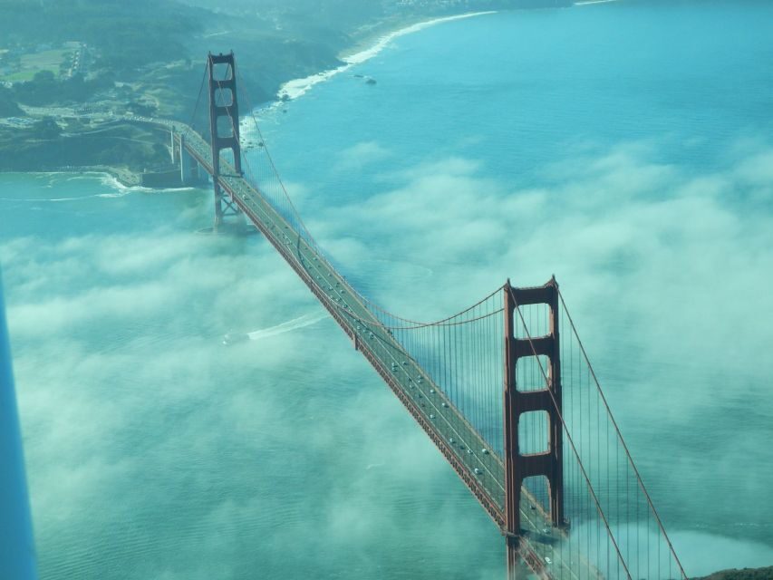 San Francisco: Airplane Private Bay Tour - Downtown SF Views From Above: Getting the Layout Fast