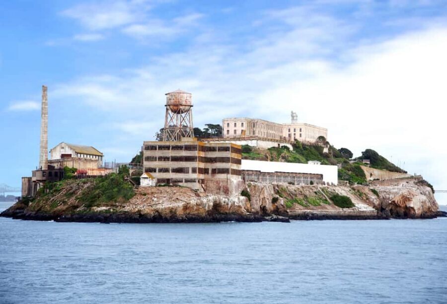 San Francisco: Alcatraz, Ferry & Audio Tour w/ Night Option - Who should book this audio-first Alcatraz package?