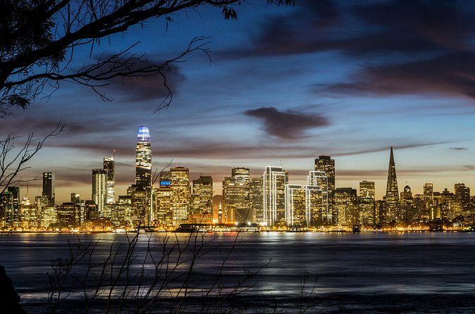San Francisco Bay Cruise & Double Decker Night Tour - Guides and Audio: Humor, Earplugs, and Seat Comfort