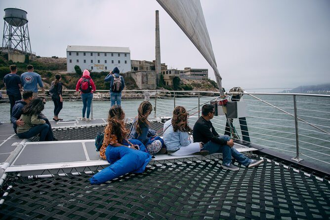 San Francisco Bay Sailing Cruise - Onboard drinks, snacks, and what you can bring
