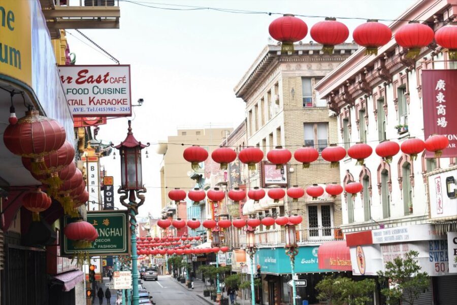 San Francisco: Chinatown Food and History Walking Tour - Entering Chinatown from Dragon’s Gate: meet, orient, and walk smart