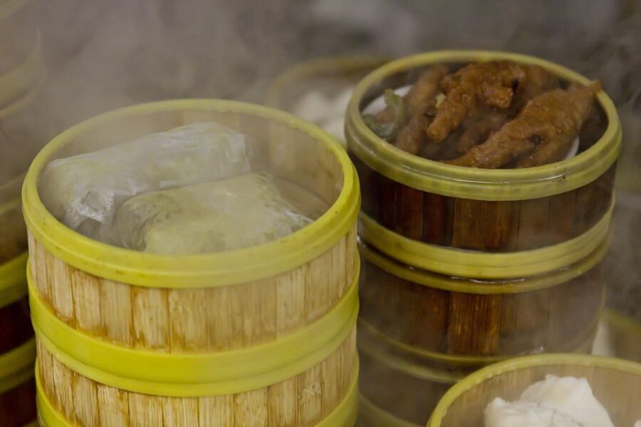 San Francisco: Chinatown Walking Food Tour - Five food tastings across cha siu buns, dim sum, and egg tarts