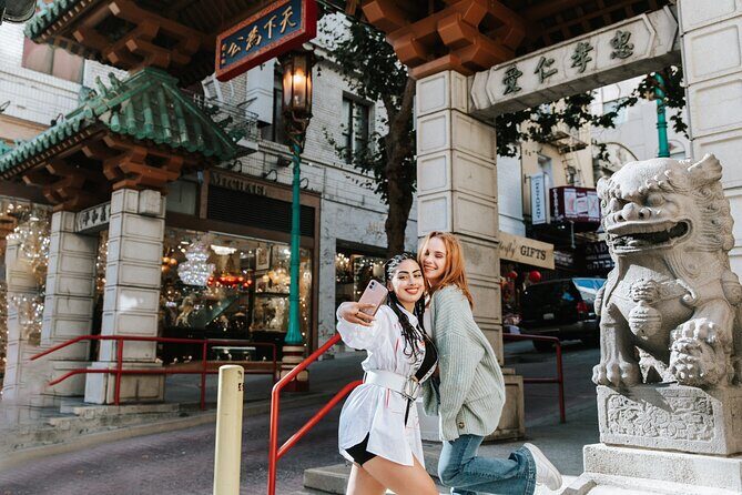 San Francisco City Tour: Must-See Sights in Half a Day - From the waterfront drive to the Golden Gate Bridge viewpoint