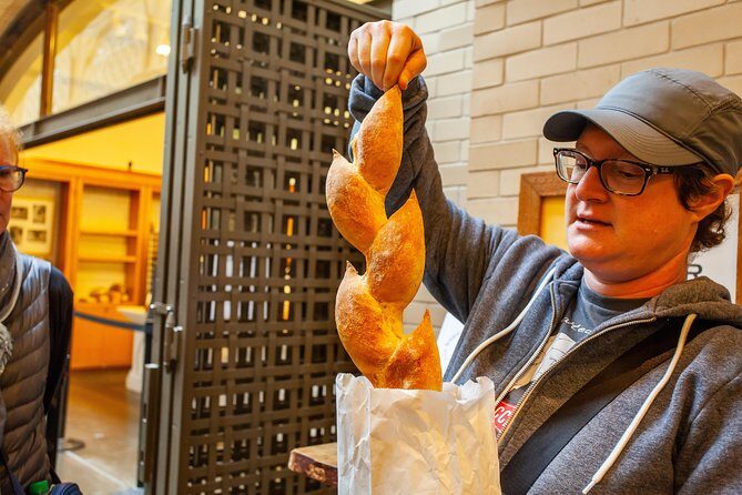 San Francisco Combo: Ferry Building Food Tour and Alcatraz - Outside the stalls: farmer’s market time along the Embarcadero