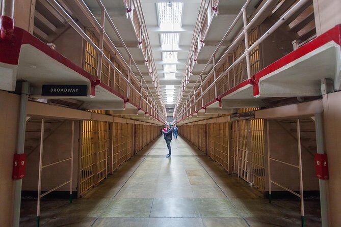 San Francisco Combo: Ferry Building Food Tour and Alcatraz - Pier 33 and the Alcatraz ferry: how the cruise fits the schedule