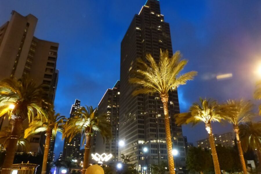 San Francisco Double Decker Bus Night Tour - Embarcadero and the return loop: Ferry Building and Alcatraz Pier views