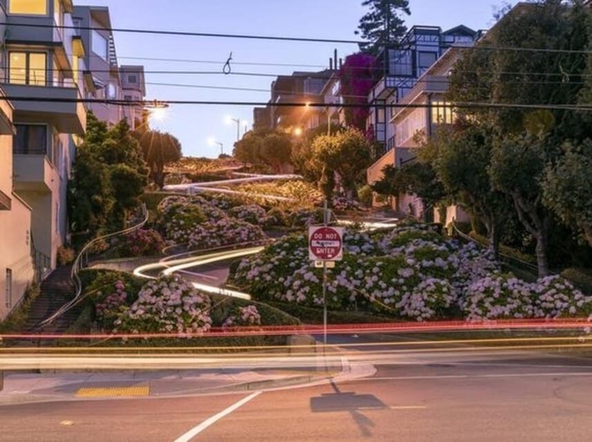 San Francisco : Downtown Private Walking Tour With A Guide - How to prepare: shoes, pacing, and where public transport fits