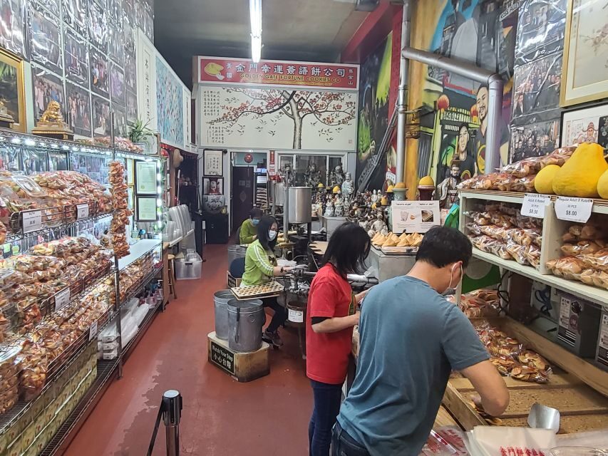 San Francisco: Food Walking Tour of Chinatown & North Beach - Chinese Mysticism, Crafts, and Those Side Streets You’d Miss