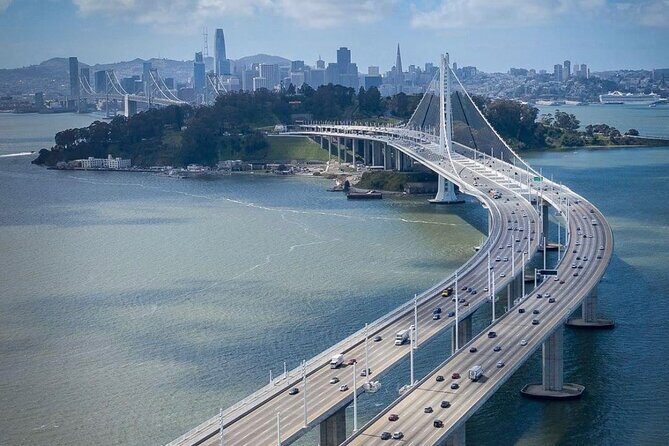 San Francisco: Major Landmarks Private Sightseeing Tour - Civic Center Plaza and Alamo Square: quick hits with big payoff