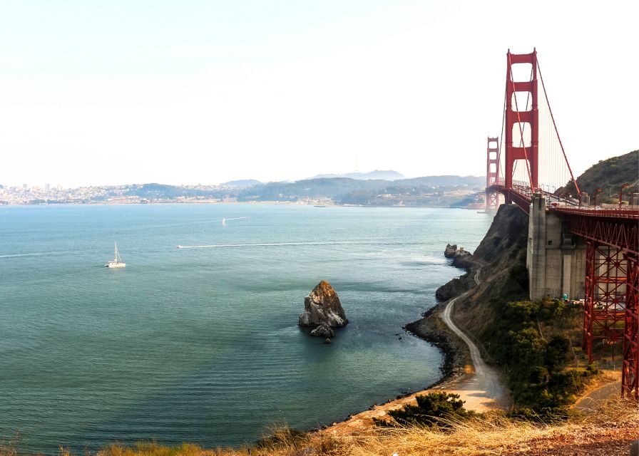 San Francisco: Muir Woods and Sausalito Half-Day Trip - First stop: meeting point and the short Golden Gate warm-up