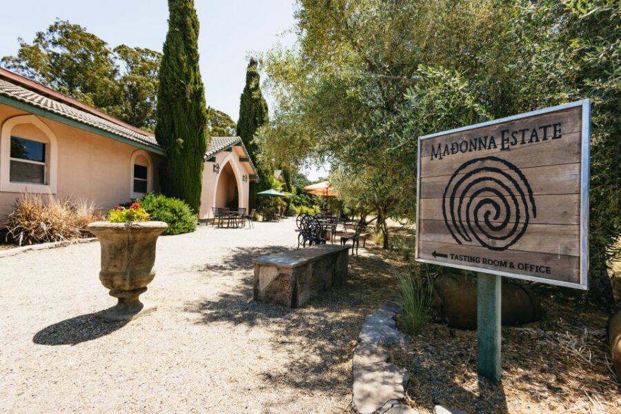 San Francisco: Napa and Sonoma Valley Wine Tour - The guides and driver factor: why it can make or break your day