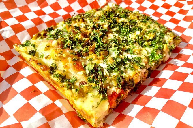 San Francisco North Beach & Chinatown Food Tour with 5 Tastings - What you actually eat: coffee, dumplings, pizza, ice cream, and a secret dish