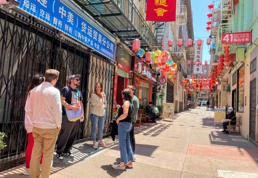 San Francisco: Secret Food Tour of North Beach and Chinatown - Meeting at the Cable Car Museum: The Manual System and the Barbary Coast Mood