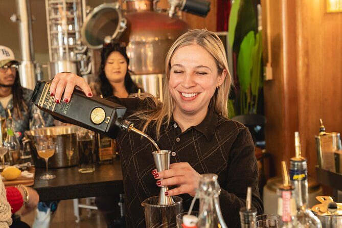 San Francisco Whiskey Cocktail Class: Views and City History - Key things that make this class worth your time
